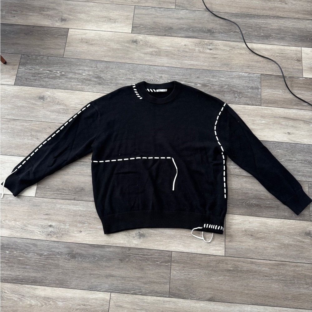 Zara Black Sweater with White Accents